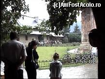 [P07] curtea interioara Manastirea Moldovita - se observa numarul mare de turisti ( straini ) » foto by mirelutza
 - 
<span class="allrVoted glyphicon glyphicon-heart hidden" id="av89073"></span>
<a class="m-l-10 hidden" id="sv89073" onclick="voting_Foto_DelVot(,89073,5114)" role="button">șterge vot <span class="glyphicon glyphicon-remove"></span></a>
<a id="v989073" class=" c-red"  onclick="voting_Foto_SetVot(89073)" role="button"><span class="glyphicon glyphicon-heart-empty"></span> <b>LIKE</b> = Votează poza</a> <img class="hidden"  id="f89073W9" src="/imagini/loader.gif" border="0" /><span class="AjErrMes hidden" id="e89073ErM"></span>