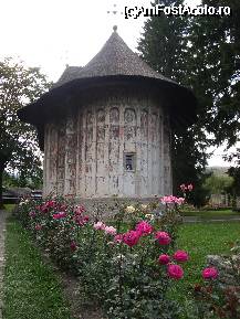 [P18] Manastirea Gura Humorului » foto by ancamariagadea*
 - 
<span class="allrVoted glyphicon glyphicon-heart hidden" id="av34834"></span>
<a class="m-l-10 hidden" id="sv34834" onclick="voting_Foto_DelVot(,34834,5114)" role="button">șterge vot <span class="glyphicon glyphicon-remove"></span></a>
<a id="v934834" class=" c-red"  onclick="voting_Foto_SetVot(34834)" role="button"><span class="glyphicon glyphicon-heart-empty"></span> <b>LIKE</b> = Votează poza</a> <img class="hidden"  id="f34834W9" src="/imagini/loader.gif" border="0" /><span class="AjErrMes hidden" id="e34834ErM"></span>