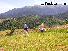[P23] De pe aceasta coama de deal , poti vedea peisajul pana la o distanta de mai bine de 20 km... » foto by raoulp55
 - 
<span class="allrVoted glyphicon glyphicon-heart hidden" id="av146237"></span>
<a class="m-l-10 hidden" id="sv146237" onclick="voting_Foto_DelVot(,146237,5116)" role="button">șterge vot <span class="glyphicon glyphicon-remove"></span></a>
<a id="v9146237" class=" c-red"  onclick="voting_Foto_SetVot(146237)" role="button"><span class="glyphicon glyphicon-heart-empty"></span> <b>LIKE</b> = Votează poza</a> <img class="hidden"  id="f146237W9" src="/imagini/loader.gif" border="0" /><span class="AjErrMes hidden" id="e146237ErM"></span>