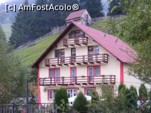 [P16] Iar la poale de poiana, <p> Se iveste o cabana. <p> N-am gasit alta rima!  » foto by liviu49
 - 
<span class="allrVoted glyphicon glyphicon-heart hidden" id="av926774"></span>
<a class="m-l-10 hidden" id="sv926774" onclick="voting_Foto_DelVot(,926774,5116)" role="button">șterge vot <span class="glyphicon glyphicon-remove"></span></a>
<a id="v9926774" class=" c-red"  onclick="voting_Foto_SetVot(926774)" role="button"><span class="glyphicon glyphicon-heart-empty"></span> <b>LIKE</b> = Votează poza</a> <img class="hidden"  id="f926774W9" src="/imagini/loader.gif" border="0" /><span class="AjErrMes hidden" id="e926774ErM"></span>