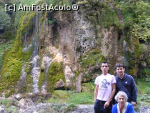 [P08] In contrast cu frumusetea cascadei, frumusetea noastra.  » foto by liviu49
 - 
<span class="allrVoted glyphicon glyphicon-heart hidden" id="av926766"></span>
<a class="m-l-10 hidden" id="sv926766" onclick="voting_Foto_DelVot(,926766,5116)" role="button">șterge vot <span class="glyphicon glyphicon-remove"></span></a>
<a id="v9926766" class=" c-red"  onclick="voting_Foto_SetVot(926766)" role="button"><span class="glyphicon glyphicon-heart-empty"></span> <b>LIKE</b> = Votează poza</a> <img class="hidden"  id="f926766W9" src="/imagini/loader.gif" border="0" /><span class="AjErrMes hidden" id="e926766ErM"></span>