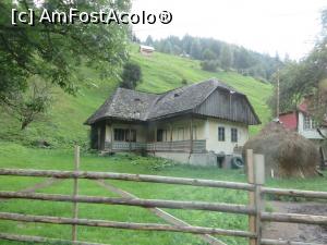 [P11] Casă veche în zona Cheia-Moieciu de Sus.  » foto by tata123 🔱
 - 
<span class="allrVoted glyphicon glyphicon-heart hidden" id="av797148"></span>
<a class="m-l-10 hidden" id="sv797148" onclick="voting_Foto_DelVot(,797148,5116)" role="button">șterge vot <span class="glyphicon glyphicon-remove"></span></a>
<a id="v9797148" class=" c-red"  onclick="voting_Foto_SetVot(797148)" role="button"><span class="glyphicon glyphicon-heart-empty"></span> <b>LIKE</b> = Votează poza</a> <img class="hidden"  id="f797148W9" src="/imagini/loader.gif" border="0" /><span class="AjErrMes hidden" id="e797148ErM"></span>