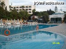 [P13] SUPER PISCINA HOTELULUI » foto by stefania
 - 
<span class="allrVoted glyphicon glyphicon-heart hidden" id="av55421"></span>
<a class="m-l-10 hidden" id="sv55421" onclick="voting_Foto_DelVot(,55421,5135)" role="button">șterge vot <span class="glyphicon glyphicon-remove"></span></a>
<a id="v955421" class=" c-red"  onclick="voting_Foto_SetVot(55421)" role="button"><span class="glyphicon glyphicon-heart-empty"></span> <b>LIKE</b> = Votează poza</a> <img class="hidden"  id="f55421W9" src="/imagini/loader.gif" border="0" /><span class="AjErrMes hidden" id="e55421ErM"></span>