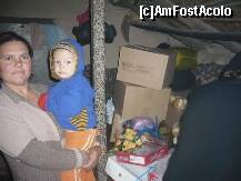 [P14] Prima camaruta unde depoziteaza mancarea si un pat pe care abia te poti aseza,pentru ca sta sprijinit pe pietre » foto by lavylus*
 - 
<span class="allrVoted glyphicon glyphicon-heart hidden" id="av171714"></span>
<a class="m-l-10 hidden" id="sv171714" onclick="voting_Foto_DelVot(,171714,5136)" role="button">șterge vot <span class="glyphicon glyphicon-remove"></span></a>
<a id="v9171714" class=" c-red"  onclick="voting_Foto_SetVot(171714)" role="button"><span class="glyphicon glyphicon-heart-empty"></span> <b>LIKE</b> = Votează poza</a> <img class="hidden"  id="f171714W9" src="/imagini/loader.gif" border="0" /><span class="AjErrMes hidden" id="e171714ErM"></span>