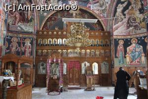 [P15] Comuna Ion Corvin, Mănăstirea Sf. Andrei, Biserica &bdquo;Sf. Apostol Andrei&rdquo;, Catapeteasma din lemn masiv sculptat și lăcuit » foto by mprofeanu
 - 
<span class="allrVoted glyphicon glyphicon-heart hidden" id="av1218550"></span>
<a class="m-l-10 hidden" id="sv1218550" onclick="voting_Foto_DelVot(,1218550,5136)" role="button">șterge vot <span class="glyphicon glyphicon-remove"></span></a>
<a id="v91218550" class=" c-red"  onclick="voting_Foto_SetVot(1218550)" role="button"><span class="glyphicon glyphicon-heart-empty"></span> <b>LIKE</b> = Votează poza</a> <img class="hidden"  id="f1218550W9" src="/imagini/loader.gif" border="0" /><span class="AjErrMes hidden" id="e1218550ErM"></span>