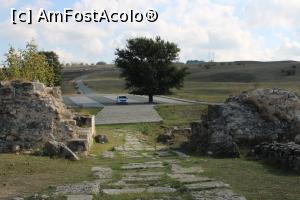 [P03] Adamclisi, Cetatea Tropaeum Traiani, Parcarea chioșcul de bilete &icirc;nchis, nici turiști nu erau, doar mașina noastră... » foto by mprofeanu
 - 
<span class="allrVoted glyphicon glyphicon-heart hidden" id="av1218538"></span>
<a class="m-l-10 hidden" id="sv1218538" onclick="voting_Foto_DelVot(,1218538,5136)" role="button">șterge vot <span class="glyphicon glyphicon-remove"></span></a>
<a id="v91218538" class=" c-red"  onclick="voting_Foto_SetVot(1218538)" role="button"><span class="glyphicon glyphicon-heart-empty"></span> <b>LIKE</b> = Votează poza</a> <img class="hidden"  id="f1218538W9" src="/imagini/loader.gif" border="0" /><span class="AjErrMes hidden" id="e1218538ErM"></span>