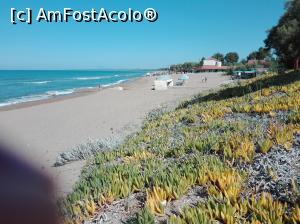 [P24] plaja campingului de la Kourouta » foto by dana2104
 - 
<span class="allrVoted glyphicon glyphicon-heart hidden" id="av918285"></span>
<a class="m-l-10 hidden" id="sv918285" onclick="voting_Foto_DelVot(,918285,5137)" role="button">șterge vot <span class="glyphicon glyphicon-remove"></span></a>
<a id="v9918285" class=" c-red"  onclick="voting_Foto_SetVot(918285)" role="button"><span class="glyphicon glyphicon-heart-empty"></span> <b>LIKE</b> = Votează poza</a> <img class="hidden"  id="f918285W9" src="/imagini/loader.gif" border="0" /><span class="AjErrMes hidden" id="e918285ErM"></span>