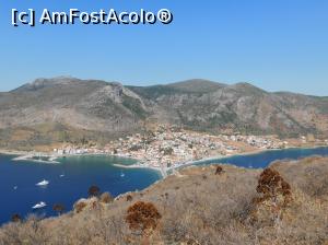 [P57] Monemvasia panorama » foto by extracrisina
 - 
<span class="allrVoted glyphicon glyphicon-heart hidden" id="av926216"></span>
<a class="m-l-10 hidden" id="sv926216" onclick="voting_Foto_DelVot(,926216,5137)" role="button">șterge vot <span class="glyphicon glyphicon-remove"></span></a>
<a id="v9926216" class=" c-red"  onclick="voting_Foto_SetVot(926216)" role="button"><span class="glyphicon glyphicon-heart-empty"></span> <b>LIKE</b> = Votează poza</a> <img class="hidden"  id="f926216W9" src="/imagini/loader.gif" border="0" /><span class="AjErrMes hidden" id="e926216ErM"></span>