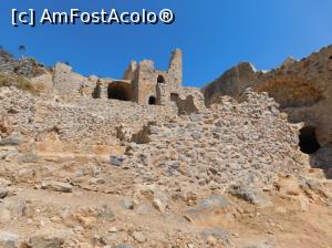 [P64] Monemvasia case, ruine » foto by extracrisina
 - 
<span class="allrVoted glyphicon glyphicon-heart hidden" id="av928188"></span>
<a class="m-l-10 hidden" id="sv928188" onclick="voting_Foto_DelVot(,928188,5137)" role="button">șterge vot <span class="glyphicon glyphicon-remove"></span></a>
<a id="v9928188" class=" c-red"  onclick="voting_Foto_SetVot(928188)" role="button"><span class="glyphicon glyphicon-heart-empty"></span> <b>LIKE</b> = Votează poza</a> <img class="hidden"  id="f928188W9" src="/imagini/loader.gif" border="0" /><span class="AjErrMes hidden" id="e928188ErM"></span>