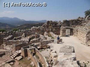 [P29] Cetatea Micene » foto by baby eyes
 - 
<span class="allrVoted glyphicon glyphicon-heart hidden" id="av1412825"></span>
<a class="m-l-10 hidden" id="sv1412825" onclick="voting_Foto_DelVot(,1412825,5137)" role="button">șterge vot <span class="glyphicon glyphicon-remove"></span></a>
<a id="v91412825" class=" c-red"  onclick="voting_Foto_SetVot(1412825)" role="button"><span class="glyphicon glyphicon-heart-empty"></span> <b>LIKE</b> = Votează poza</a> <img class="hidden"  id="f1412825W9" src="/imagini/loader.gif" border="0" /><span class="AjErrMes hidden" id="e1412825ErM"></span>