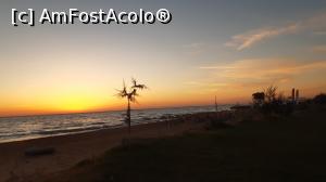 [P35] Plaja Zacharo la apus » foto by Carmen Ion
 - 
<span class="allrVoted glyphicon glyphicon-heart hidden" id="av1265539"></span>
<a class="m-l-10 hidden" id="sv1265539" onclick="voting_Foto_DelVot(,1265539,5137)" role="button">șterge vot <span class="glyphicon glyphicon-remove"></span></a>
<a id="v91265539" class=" c-red"  onclick="voting_Foto_SetVot(1265539)" role="button"><span class="glyphicon glyphicon-heart-empty"></span> <b>LIKE</b> = Votează poza</a> <img class="hidden"  id="f1265539W9" src="/imagini/loader.gif" border="0" /><span class="AjErrMes hidden" id="e1265539ErM"></span>