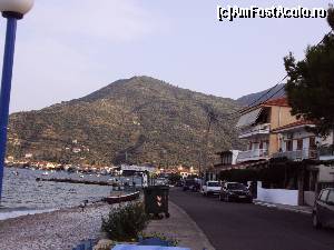 [P20] Paralia Tyrou: strada principală...  » foto by Carmen Ion
 - 
<span class="allrVoted glyphicon glyphicon-heart hidden" id="av688564"></span>
<a class="m-l-10 hidden" id="sv688564" onclick="voting_Foto_DelVot(,688564,5137)" role="button">șterge vot <span class="glyphicon glyphicon-remove"></span></a>
<a id="v9688564" class=" c-red"  onclick="voting_Foto_SetVot(688564)" role="button"><span class="glyphicon glyphicon-heart-empty"></span> <b>LIKE</b> = Votează poza</a> <img class="hidden"  id="f688564W9" src="/imagini/loader.gif" border="0" /><span class="AjErrMes hidden" id="e688564ErM"></span>