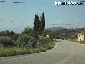 [P01] Drumul spre Epidaur: şosea bună, fără curbe periculoase.  » foto by Carmen Ion
 - 
<span class="allrVoted glyphicon glyphicon-heart hidden" id="av689263"></span>
<a class="m-l-10 hidden" id="sv689263" onclick="voting_Foto_DelVot(,689263,5137)" role="button">șterge vot <span class="glyphicon glyphicon-remove"></span></a>
<a id="v9689263" class=" c-red"  onclick="voting_Foto_SetVot(689263)" role="button"><span class="glyphicon glyphicon-heart-empty"></span> <b>LIKE</b> = Votează poza</a> <img class="hidden"  id="f689263W9" src="/imagini/loader.gif" border="0" /><span class="AjErrMes hidden" id="e689263ErM"></span>