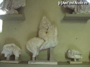 [P29] Muzeu: elemente decorative din Templul lui Asklepios.  » foto by Carmen Ion
 - 
<span class="allrVoted glyphicon glyphicon-heart hidden" id="av689291"></span>
<a class="m-l-10 hidden" id="sv689291" onclick="voting_Foto_DelVot(,689291,5137)" role="button">șterge vot <span class="glyphicon glyphicon-remove"></span></a>
<a id="v9689291" class=" c-red"  onclick="voting_Foto_SetVot(689291)" role="button"><span class="glyphicon glyphicon-heart-empty"></span> <b>LIKE</b> = Votează poza</a> <img class="hidden"  id="f689291W9" src="/imagini/loader.gif" border="0" /><span class="AjErrMes hidden" id="e689291ErM"></span>