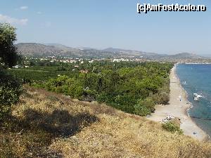 [P21] Împreună cu satul Drepano de care aparţine, plaja Plaka » foto by irinad
 - 
<span class="allrVoted glyphicon glyphicon-heart hidden" id="av669696"></span>
<a class="m-l-10 hidden" id="sv669696" onclick="voting_Foto_DelVot(,669696,5137)" role="button">șterge vot <span class="glyphicon glyphicon-remove"></span></a>
<a id="v9669696" class=" c-red"  onclick="voting_Foto_SetVot(669696)" role="button"><span class="glyphicon glyphicon-heart-empty"></span> <b>LIKE</b> = Votează poza</a> <img class="hidden"  id="f669696W9" src="/imagini/loader.gif" border="0" /><span class="AjErrMes hidden" id="e669696ErM"></span>