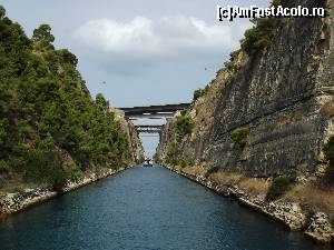 [P55] De jos, de pe vasul de croazieră Canalul Corint » foto by irinad
 - 
<span class="allrVoted glyphicon glyphicon-heart hidden" id="av669754"></span>
<a class="m-l-10 hidden" id="sv669754" onclick="voting_Foto_DelVot(,669754,5137)" role="button">șterge vot <span class="glyphicon glyphicon-remove"></span></a>
<a id="v9669754" class=" c-red"  onclick="voting_Foto_SetVot(669754)" role="button"><span class="glyphicon glyphicon-heart-empty"></span> <b>LIKE</b> = Votează poza</a> <img class="hidden"  id="f669754W9" src="/imagini/loader.gif" border="0" /><span class="AjErrMes hidden" id="e669754ErM"></span>