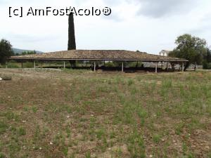 [P20] Termele de la Nemea sub acoperişul protector. În dreapta se văd coloanele Templului lui Zeus » foto by irinad
 - 
<span class="allrVoted glyphicon glyphicon-heart hidden" id="av718674"></span>
<a class="m-l-10 hidden" id="sv718674" onclick="voting_Foto_DelVot(,718674,5137)" role="button">șterge vot <span class="glyphicon glyphicon-remove"></span></a>
<a id="v9718674" class=" c-red"  onclick="voting_Foto_SetVot(718674)" role="button"><span class="glyphicon glyphicon-heart-empty"></span> <b>LIKE</b> = Votează poza</a> <img class="hidden"  id="f718674W9" src="/imagini/loader.gif" border="0" /><span class="AjErrMes hidden" id="e718674ErM"></span>