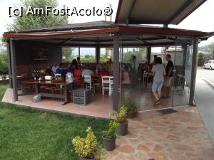 [P28] Foişorul în care a avut loc degustarea de vinuri la Bairaktaris » foto by irinad
 - 
<span class="allrVoted glyphicon glyphicon-heart hidden" id="av718682"></span>
<a class="m-l-10 hidden" id="sv718682" onclick="voting_Foto_DelVot(,718682,5137)" role="button">șterge vot <span class="glyphicon glyphicon-remove"></span></a>
<a id="v9718682" class=" c-red"  onclick="voting_Foto_SetVot(718682)" role="button"><span class="glyphicon glyphicon-heart-empty"></span> <b>LIKE</b> = Votează poza</a> <img class="hidden"  id="f718682W9" src="/imagini/loader.gif" border="0" /><span class="AjErrMes hidden" id="e718682ErM"></span>