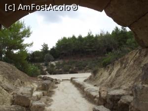 [P50] La ieşirea din tunel faci cunoştinţă cu stadionul antic » foto by irinad
 - 
<span class="allrVoted glyphicon glyphicon-heart hidden" id="av718712"></span>
<a class="m-l-10 hidden" id="sv718712" onclick="voting_Foto_DelVot(,718712,5137)" role="button">șterge vot <span class="glyphicon glyphicon-remove"></span></a>
<a id="v9718712" class=" c-red"  onclick="voting_Foto_SetVot(718712)" role="button"><span class="glyphicon glyphicon-heart-empty"></span> <b>LIKE</b> = Votează poza</a> <img class="hidden"  id="f718712W9" src="/imagini/loader.gif" border="0" /><span class="AjErrMes hidden" id="e718712ErM"></span>