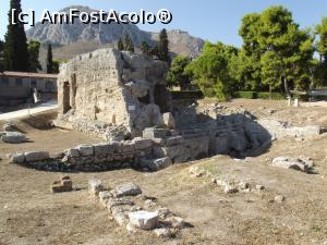 [P02] Fântâna lui Glauke şi clădirea muzeului de arheologie » foto by irinad
 - 
<span class="allrVoted glyphicon glyphicon-heart hidden" id="av725581"></span>
<a class="m-l-10 hidden" id="sv725581" onclick="voting_Foto_DelVot(,725581,5137)" role="button">șterge vot <span class="glyphicon glyphicon-remove"></span></a>
<a id="v9725581" class=" c-red"  onclick="voting_Foto_SetVot(725581)" role="button"><span class="glyphicon glyphicon-heart-empty"></span> <b>LIKE</b> = Votează poza</a> <img class="hidden"  id="f725581W9" src="/imagini/loader.gif" border="0" /><span class="AjErrMes hidden" id="e725581ErM"></span>