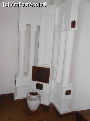 [P20] Complexul Muzeal Măldărești - Cula Duca, interior. » foto by iulianic
 - 
<span class="allrVoted glyphicon glyphicon-heart hidden" id="av1256083"></span>
<a class="m-l-10 hidden" id="sv1256083" onclick="voting_Foto_DelVot(,1256083,5151)" role="button">șterge vot <span class="glyphicon glyphicon-remove"></span></a>
<a id="v91256083" class=" c-red"  onclick="voting_Foto_SetVot(1256083)" role="button"><span class="glyphicon glyphicon-heart-empty"></span> <b>LIKE</b> = Votează poza</a> <img class="hidden"  id="f1256083W9" src="/imagini/loader.gif" border="0" /><span class="AjErrMes hidden" id="e1256083ErM"></span>