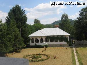 [P11] Casa de vacanţă a lui I. Gh. Duca » foto by Michi
 - 
<span class="allrVoted glyphicon glyphicon-heart hidden" id="av496591"></span>
<a class="m-l-10 hidden" id="sv496591" onclick="voting_Foto_DelVot(,496591,5151)" role="button">șterge vot <span class="glyphicon glyphicon-remove"></span></a>
<a id="v9496591" class=" c-red"  onclick="voting_Foto_SetVot(496591)" role="button"><span class="glyphicon glyphicon-heart-empty"></span> <b>LIKE</b> = Votează poza</a> <img class="hidden"  id="f496591W9" src="/imagini/loader.gif" border="0" /><span class="AjErrMes hidden" id="e496591ErM"></span>