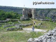 [P20] Cerven - Printre ruinele cetatii medievale. » foto by iulianic
 - 
<span class="allrVoted glyphicon glyphicon-heart hidden" id="av229830"></span>
<a class="m-l-10 hidden" id="sv229830" onclick="voting_Foto_DelVot(,229830,5157)" role="button">șterge vot <span class="glyphicon glyphicon-remove"></span></a>
<a id="v9229830" class=" c-red"  onclick="voting_Foto_SetVot(229830)" role="button"><span class="glyphicon glyphicon-heart-empty"></span> <b>LIKE</b> = Votează poza</a> <img class="hidden"  id="f229830W9" src="/imagini/loader.gif" border="0" /><span class="AjErrMes hidden" id="e229830ErM"></span>