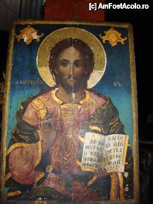 [P18] Icoană în biserica din lemn cu hramul ” Sfinții Arhangheli Mihail și Gavriil”.  » foto by Floryn81
 - 
<span class="allrVoted glyphicon glyphicon-heart hidden" id="av426889"></span>
<a class="m-l-10 hidden" id="sv426889" onclick="voting_Foto_DelVot(,426889,5177)" role="button">șterge vot <span class="glyphicon glyphicon-remove"></span></a>
<a id="v9426889" class=" c-red"  onclick="voting_Foto_SetVot(426889)" role="button"><span class="glyphicon glyphicon-heart-empty"></span> <b>LIKE</b> = Votează poza</a> <img class="hidden"  id="f426889W9" src="/imagini/loader.gif" border="0" /><span class="AjErrMes hidden" id="e426889ErM"></span>
