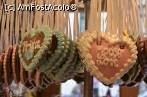 [P04] Magazinele de dulciuri sunt pe toate strazile in GRAZ » foto by georgiana27
 - 
<span class="allrVoted glyphicon glyphicon-heart hidden" id="av872633"></span>
<a class="m-l-10 hidden" id="sv872633" onclick="voting_Foto_DelVot(,872633,5228)" role="button">șterge vot <span class="glyphicon glyphicon-remove"></span></a>
<a id="v9872633" class=" c-red"  onclick="voting_Foto_SetVot(872633)" role="button"><span class="glyphicon glyphicon-heart-empty"></span> <b>LIKE</b> = Votează poza</a> <img class="hidden"  id="f872633W9" src="/imagini/loader.gif" border="0" /><span class="AjErrMes hidden" id="e872633ErM"></span>