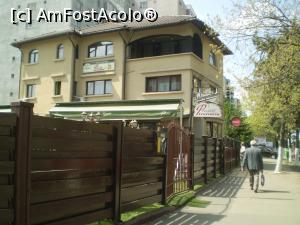 [P13] Rest. TrAttoria Prestij văzut din stradă » foto by Mihai18
 - 
<span class="allrVoted glyphicon glyphicon-heart hidden" id="av967358"></span>
<a class="m-l-10 hidden" id="sv967358" onclick="voting_Foto_DelVot(,967358,5266)" role="button">șterge vot <span class="glyphicon glyphicon-remove"></span></a>
<a id="v9967358" class=" c-red"  onclick="voting_Foto_SetVot(967358)" role="button"><span class="glyphicon glyphicon-heart-empty"></span> <b>LIKE</b> = Votează poza</a> <img class="hidden"  id="f967358W9" src="/imagini/loader.gif" border="0" /><span class="AjErrMes hidden" id="e967358ErM"></span>