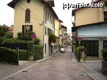 [P27] Una din stradutele linistite din Stresa » foto by BOGDAN DSN
 - 
<span class="allrVoted glyphicon glyphicon-heart hidden" id="av156106"></span>
<a class="m-l-10 hidden" id="sv156106" onclick="voting_Foto_DelVot(,156106,5274)" role="button">șterge vot <span class="glyphicon glyphicon-remove"></span></a>
<a id="v9156106" class=" c-red"  onclick="voting_Foto_SetVot(156106)" role="button"><span class="glyphicon glyphicon-heart-empty"></span> <b>LIKE</b> = Votează poza</a> <img class="hidden"  id="f156106W9" src="/imagini/loader.gif" border="0" /><span class="AjErrMes hidden" id="e156106ErM"></span>