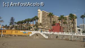 [P32] Playa Arroyo de la Miel. În fundal se observă ,,Punto de Informacion Turistico ”(clădirea roșiatică) și Aloha Playa Deluxe (apartamente de vacanșă). » foto by ovidiuyepi
 - 
<span class="allrVoted glyphicon glyphicon-heart hidden" id="av1536328"></span>
<a class="m-l-10 hidden" id="sv1536328" onclick="voting_Foto_DelVot(,1536328,5385)" role="button">șterge vot <span class="glyphicon glyphicon-remove"></span></a>
<a id="v91536328" class=" c-red"  onclick="voting_Foto_SetVot(1536328)" role="button"><span class="glyphicon glyphicon-heart-empty"></span> <b>LIKE</b> = Votează poza</a> <img class="hidden"  id="f1536328W9" src="/imagini/loader.gif" border="0" /><span class="AjErrMes hidden" id="e1536328ErM"></span>