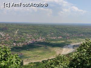 [P53] Dealul cu Lilieci; vedere spre valea Slănicului » foto by crismis
 - 
<span class="allrVoted glyphicon glyphicon-heart hidden" id="av1386664"></span>
<a class="m-l-10 hidden" id="sv1386664" onclick="voting_Foto_DelVot(,1386664,5439)" role="button">șterge vot <span class="glyphicon glyphicon-remove"></span></a>
<a id="v91386664" class=" c-red"  onclick="voting_Foto_SetVot(1386664)" role="button"><span class="glyphicon glyphicon-heart-empty"></span> <b>LIKE</b> = Votează poza</a> <img class="hidden"  id="f1386664W9" src="/imagini/loader.gif" border="0" /><span class="AjErrMes hidden" id="e1386664ErM"></span>