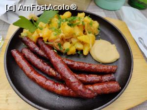 [P58] Cârnați de Pleșcoi la Casa Matei, Berca » foto by crismis
 - 
<span class="allrVoted glyphicon glyphicon-heart hidden" id="av1386669"></span>
<a class="m-l-10 hidden" id="sv1386669" onclick="voting_Foto_DelVot(,1386669,5439)" role="button">șterge vot <span class="glyphicon glyphicon-remove"></span></a>
<a id="v91386669" class=" c-red"  onclick="voting_Foto_SetVot(1386669)" role="button"><span class="glyphicon glyphicon-heart-empty"></span> <b>LIKE</b> = Votează poza</a> <img class="hidden"  id="f1386669W9" src="/imagini/loader.gif" border="0" /><span class="AjErrMes hidden" id="e1386669ErM"></span>