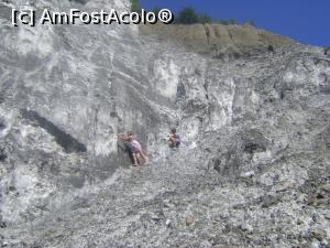 [P08] Copiii nu-s ai noștri ! » foto by Yersinia Pestis
 - 
<span class="allrVoted glyphicon glyphicon-heart hidden" id="av906568"></span>
<a class="m-l-10 hidden" id="sv906568" onclick="voting_Foto_DelVot(,906568,5439)" role="button">șterge vot <span class="glyphicon glyphicon-remove"></span></a>
<a id="v9906568" class=" c-red"  onclick="voting_Foto_SetVot(906568)" role="button"><span class="glyphicon glyphicon-heart-empty"></span> <b>LIKE</b> = Votează poza</a> <img class="hidden"  id="f906568W9" src="/imagini/loader.gif" border="0" /><span class="AjErrMes hidden" id="e906568ErM"></span>