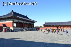 [P36] Poarta cerului si piata din fata templului » foto by AZE
 - 
<span class="allrVoted glyphicon glyphicon-heart hidden" id="av855727"></span>
<a class="m-l-10 hidden" id="sv855727" onclick="voting_Foto_DelVot(,855727,5458)" role="button">șterge vot <span class="glyphicon glyphicon-remove"></span></a>
<a id="v9855727" class=" c-red"  onclick="voting_Foto_SetVot(855727)" role="button"><span class="glyphicon glyphicon-heart-empty"></span> <b>LIKE</b> = Votează poza</a> <img class="hidden"  id="f855727W9" src="/imagini/loader.gif" border="0" /><span class="AjErrMes hidden" id="e855727ErM"></span>