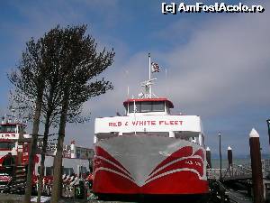 [P20] Pier 45- De aici am luat red & white fleet » foto by Marinusch
 - 
<span class="allrVoted glyphicon glyphicon-heart hidden" id="av519351"></span>
<a class="m-l-10 hidden" id="sv519351" onclick="voting_Foto_DelVot(,519351,5485)" role="button">șterge vot <span class="glyphicon glyphicon-remove"></span></a>
<a id="v9519351" class=" c-red"  onclick="voting_Foto_SetVot(519351)" role="button"><span class="glyphicon glyphicon-heart-empty"></span> <b>LIKE</b> = Votează poza</a> <img class="hidden"  id="f519351W9" src="/imagini/loader.gif" border="0" /><span class="AjErrMes hidden" id="e519351ErM"></span>