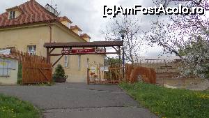 [P19] aleea o coteste la stanga, pe langa restaurant. noi mergem tot inainte :)  » foto by Camelia19
 - 
<span class="allrVoted glyphicon glyphicon-heart hidden" id="av650312"></span>
<a class="m-l-10 hidden" id="sv650312" onclick="voting_Foto_DelVot(,650312,5497)" role="button">șterge vot <span class="glyphicon glyphicon-remove"></span></a>
<a id="v9650312" class=" c-red"  onclick="voting_Foto_SetVot(650312)" role="button"><span class="glyphicon glyphicon-heart-empty"></span> <b>LIKE</b> = Votează poza</a> <img class="hidden"  id="f650312W9" src="/imagini/loader.gif" border="0" /><span class="AjErrMes hidden" id="e650312ErM"></span>