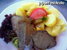 [P11] Bucătăria cehă, carne de vită cu cartofi » foto by magdalena
 - 
<span class="allrVoted glyphicon glyphicon-heart hidden" id="av277615"></span>
<a class="m-l-10 hidden" id="sv277615" onclick="voting_Foto_DelVot(,277615,5497)" role="button">șterge vot <span class="glyphicon glyphicon-remove"></span></a>
<a id="v9277615" class=" c-red"  onclick="voting_Foto_SetVot(277615)" role="button"><span class="glyphicon glyphicon-heart-empty"></span> <b>LIKE</b> = Votează poza</a> <img class="hidden"  id="f277615W9" src="/imagini/loader.gif" border="0" /><span class="AjErrMes hidden" id="e277615ErM"></span>