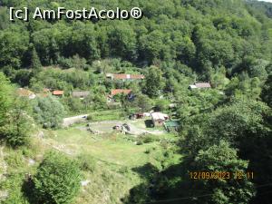 [P47] Și pe aici trăiesc oameni ... » foto by puiutea
 - 
<span class="allrVoted glyphicon glyphicon-heart hidden" id="av1388766"></span>
<a class="m-l-10 hidden" id="sv1388766" onclick="voting_Foto_DelVot(,1388766,5504)" role="button">șterge vot <span class="glyphicon glyphicon-remove"></span></a>
<a id="v91388766" class=" c-red"  onclick="voting_Foto_SetVot(1388766)" role="button"><span class="glyphicon glyphicon-heart-empty"></span> <b>LIKE</b> = Votează poza</a> <img class="hidden"  id="f1388766W9" src="/imagini/loader.gif" border="0" /><span class="AjErrMes hidden" id="e1388766ErM"></span>