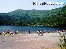 [P01] Lacul Sfânta Ana în ziua vizitei noastre » foto by mariana.olaru
 - 
<span class="allrVoted glyphicon glyphicon-heart hidden" id="av81797"></span>
<a class="m-l-10 hidden" id="sv81797" onclick="voting_Foto_DelVot(,81797,5504)" role="button">șterge vot <span class="glyphicon glyphicon-remove"></span></a>
<a id="v981797" class=" c-red"  onclick="voting_Foto_SetVot(81797)" role="button"><span class="glyphicon glyphicon-heart-empty"></span> <b>LIKE</b> = Votează poza</a> <img class="hidden"  id="f81797W9" src="/imagini/loader.gif" border="0" /><span class="AjErrMes hidden" id="e81797ErM"></span>