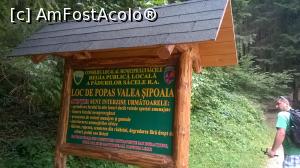 [P52] Popasul valea Șipoaia, cu indicațiile necesare dar și interdicții.  » foto by maryka
 - 
<span class="allrVoted glyphicon glyphicon-heart hidden" id="av777841"></span>
<a class="m-l-10 hidden" id="sv777841" onclick="voting_Foto_DelVot(,777841,5531)" role="button">șterge vot <span class="glyphicon glyphicon-remove"></span></a>
<a id="v9777841" class=" c-red"  onclick="voting_Foto_SetVot(777841)" role="button"><span class="glyphicon glyphicon-heart-empty"></span> <b>LIKE</b> = Votează poza</a> <img class="hidden"  id="f777841W9" src="/imagini/loader.gif" border="0" /><span class="AjErrMes hidden" id="e777841ErM"></span>