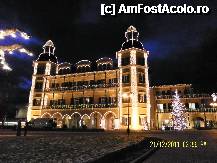 [P07] Pe malul lacului Woerthersee - hotelul Schloss Velden in haine de sarbatoare » foto by Alina53
 - 
<span class="allrVoted glyphicon glyphicon-heart hidden" id="av292752"></span>
<a class="m-l-10 hidden" id="sv292752" onclick="voting_Foto_DelVot(,292752,5556)" role="button">șterge vot <span class="glyphicon glyphicon-remove"></span></a>
<a id="v9292752" class=" c-red"  onclick="voting_Foto_SetVot(292752)" role="button"><span class="glyphicon glyphicon-heart-empty"></span> <b>LIKE</b> = Votează poza</a> <img class="hidden"  id="f292752W9" src="/imagini/loader.gif" border="0" /><span class="AjErrMes hidden" id="e292752ErM"></span>