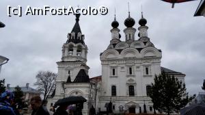 [P12] Mănăstirea Bunavestire din Murom, unde se păstrează moaștele Sfinților Constantin, Mihail și Teodor » foto by mariana.olaru
 - 
<span class="allrVoted glyphicon glyphicon-heart hidden" id="av1075284"></span>
<a class="m-l-10 hidden" id="sv1075284" onclick="voting_Foto_DelVot(,1075284,5579)" role="button">șterge vot <span class="glyphicon glyphicon-remove"></span></a>
<a id="v91075284" class=" c-red"  onclick="voting_Foto_SetVot(1075284)" role="button"><span class="glyphicon glyphicon-heart-empty"></span> <b>LIKE</b> = Votează poza</a> <img class="hidden"  id="f1075284W9" src="/imagini/loader.gif" border="0" /><span class="AjErrMes hidden" id="e1075284ErM"></span>