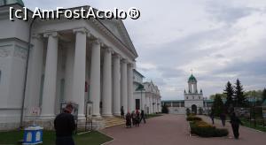 [P49] Mănăstirea Spaso-Yakovlevsky (Sfântul Iacov) din Rostov » foto by mariana.olaru
 - 
<span class="allrVoted glyphicon glyphicon-heart hidden" id="av1075321"></span>
<a class="m-l-10 hidden" id="sv1075321" onclick="voting_Foto_DelVot(,1075321,5579)" role="button">șterge vot <span class="glyphicon glyphicon-remove"></span></a>
<a id="v91075321" class=" c-red"  onclick="voting_Foto_SetVot(1075321)" role="button"><span class="glyphicon glyphicon-heart-empty"></span> <b>LIKE</b> = Votează poza</a> <img class="hidden"  id="f1075321W9" src="/imagini/loader.gif" border="0" /><span class="AjErrMes hidden" id="e1075321ErM"></span>