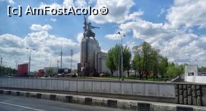 [P51] Moskova: monumentul Secera și ciocanul, simbolul studioului Mosfilm » foto by mariana.olaru
 - 
<span class="allrVoted glyphicon glyphicon-heart hidden" id="av1075323"></span>
<a class="m-l-10 hidden" id="sv1075323" onclick="voting_Foto_DelVot(,1075323,5579)" role="button">șterge vot <span class="glyphicon glyphicon-remove"></span></a>
<a id="v91075323" class=" c-red"  onclick="voting_Foto_SetVot(1075323)" role="button"><span class="glyphicon glyphicon-heart-empty"></span> <b>LIKE</b> = Votează poza</a> <img class="hidden"  id="f1075323W9" src="/imagini/loader.gif" border="0" /><span class="AjErrMes hidden" id="e1075323ErM"></span>