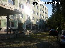 [P04] parcarea din fata a hotelului pt ca mai avea una in spate pt autocare. » foto by bogdan 75
 - 
<span class="allrVoted glyphicon glyphicon-heart hidden" id="av69628"></span>
<a class="m-l-10 hidden" id="sv69628" onclick="voting_Foto_DelVot(,69628,5625)" role="button">șterge vot <span class="glyphicon glyphicon-remove"></span></a>
<a id="v969628" class=" c-red"  onclick="voting_Foto_SetVot(69628)" role="button"><span class="glyphicon glyphicon-heart-empty"></span> <b>LIKE</b> = Votează poza</a> <img class="hidden"  id="f69628W9" src="/imagini/loader.gif" border="0" /><span class="AjErrMes hidden" id="e69628ErM"></span>