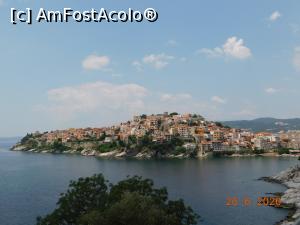 [P04] Panagia, văzută dinspre cealaltă parte a Kavalei » foto by irinad
 - 
<span class="allrVoted glyphicon glyphicon-heart hidden" id="av1183601"></span>
<a class="m-l-10 hidden" id="sv1183601" onclick="voting_Foto_DelVot(,1183601,5636)" role="button">șterge vot <span class="glyphicon glyphicon-remove"></span></a>
<a id="v91183601" class=" c-red"  onclick="voting_Foto_SetVot(1183601)" role="button"><span class="glyphicon glyphicon-heart-empty"></span> <b>LIKE</b> = Votează poza</a> <img class="hidden"  id="f1183601W9" src="/imagini/loader.gif" border="0" /><span class="AjErrMes hidden" id="e1183601ErM"></span>