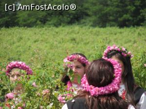 [P38] Festivalul Trandafirilor Kazanlak » foto by Testosu'
 - 
<span class="allrVoted glyphicon glyphicon-heart hidden" id="av748042"></span>
<a class="m-l-10 hidden" id="sv748042" onclick="voting_Foto_DelVot(,748042,5666)" role="button">șterge vot <span class="glyphicon glyphicon-remove"></span></a>
<a id="v9748042" class=" c-red"  onclick="voting_Foto_SetVot(748042)" role="button"><span class="glyphicon glyphicon-heart-empty"></span> <b>LIKE</b> = Votează poza</a> <img class="hidden"  id="f748042W9" src="/imagini/loader.gif" border="0" /><span class="AjErrMes hidden" id="e748042ErM"></span>