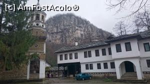 [P05] Prin curtea manastirii.  » foto by Aurici
 - 
<span class="allrVoted glyphicon glyphicon-heart hidden" id="av848308"></span>
<a class="m-l-10 hidden" id="sv848308" onclick="voting_Foto_DelVot(,848308,5666)" role="button">șterge vot <span class="glyphicon glyphicon-remove"></span></a>
<a id="v9848308" class=" c-red"  onclick="voting_Foto_SetVot(848308)" role="button"><span class="glyphicon glyphicon-heart-empty"></span> <b>LIKE</b> = Votează poza</a> <img class="hidden"  id="f848308W9" src="/imagini/loader.gif" border="0" /><span class="AjErrMes hidden" id="e848308ErM"></span>